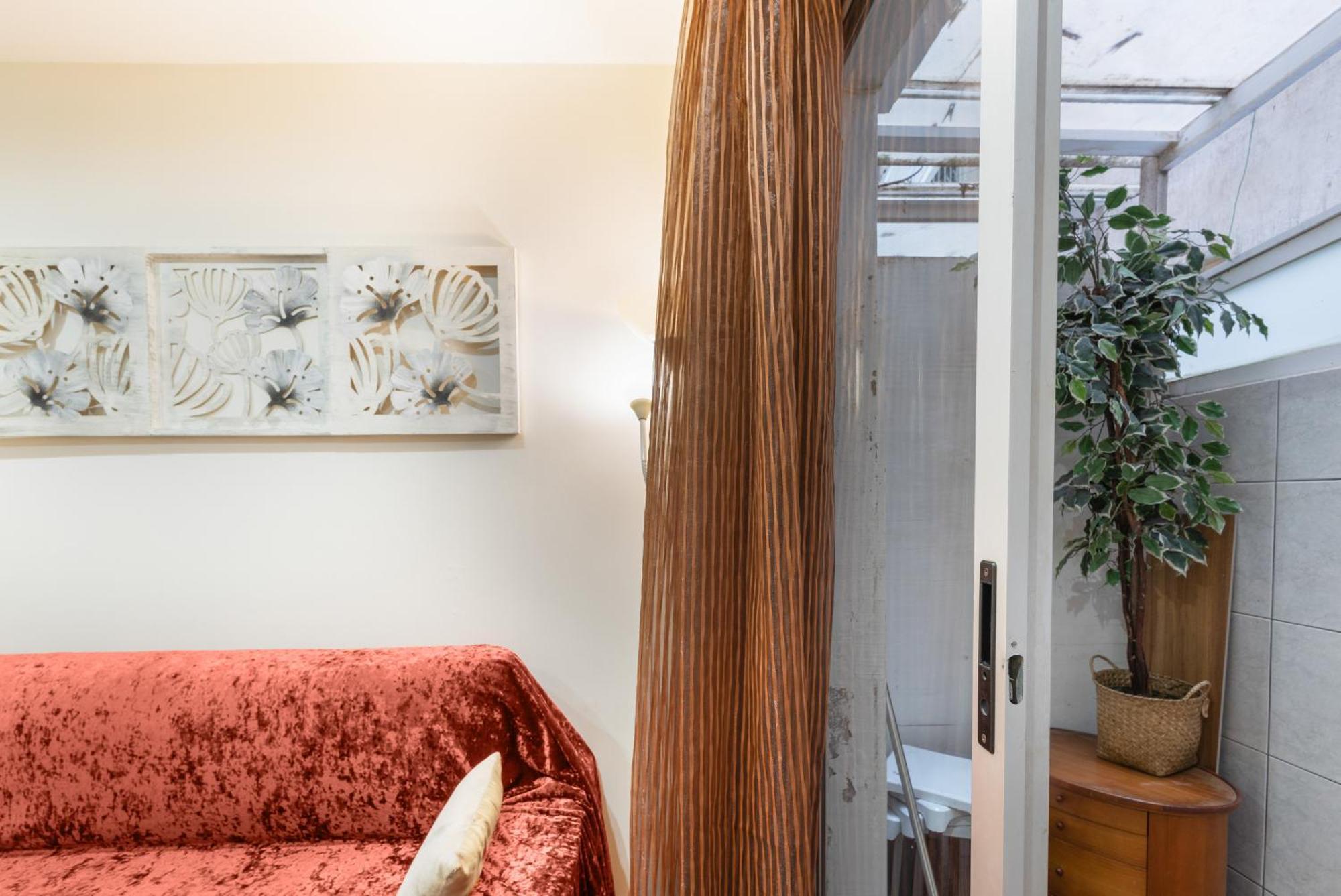Bonito Piso Cerca De Park Guell Apartment Barcelona Bagian luar foto